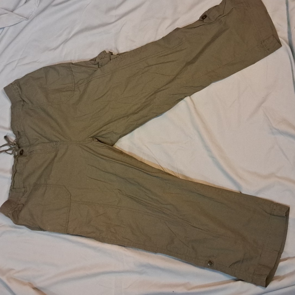 💥2/$10💥Capris George brand size 16 plus